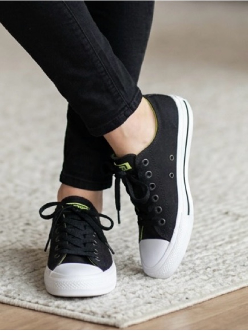 Converse Black Canvas Low-Top Sneakers with White Toe Cap - Women